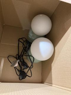 Lot 277  
            Birmingham SR103  - Collection or Optional Delivery Available 

                
JOHN LEWIS & PARTNERS PALLET TO INCLUDE SERENITY PENDANT LIGHT (KERBSIDE PALLET D...