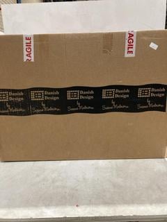 Lot 316  
            Birmingham SR103  - Collection or Optional Delivery Available 

                
DANISH DESIGN ANTIBACTERIAL SNUGGLE LARGE BED