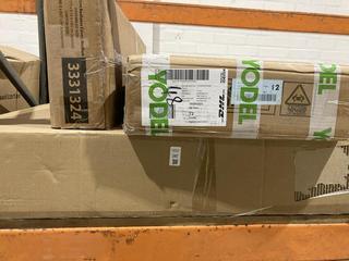 Lot 347  
            Birmingham SR103  - Collection or Optional Delivery Available 

                
3Z ASSORTED ITEMS TO INCLUDE NAUTICAL CORNER LADDER SHELF WHITE ORIGINAL RRP £140