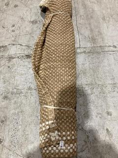 Lot 383  
            Birmingham SR103  - Collection or Optional Delivery Available 

                
MEDIUM RUG WOVEN NATURAL FIBRE ORIGINAL RRP £110