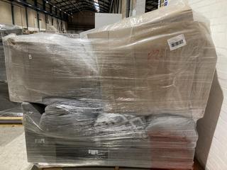 Lot 433  
            Birmingham SR103  - Collection or Optional Delivery Available 

                
PALLET OF OAK FURNITURELAND PARTS TO INCLUDE PART MALVERN CORNER MODULE IN BEIGE ...