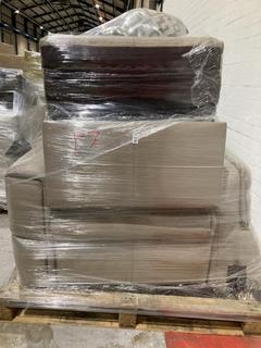 Lot 449  
            Birmingham SR103  - Collection or Optional Delivery Available 

                
PALLET OF OAK FURNITURELAND PARTS TO INCLUDE PART SAMSON LEFT ARM MODULE IN TAUPE...