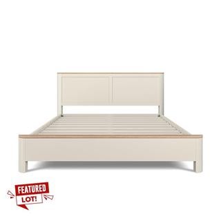 Lot 52  
            Birmingham SR103  - Collection or Optional Delivery Available 

                
OAK FURNITURELAND OTTO SOLID HARDWOOD 5FT KING-SIZE BED ORIGINAL RRP £699.99
