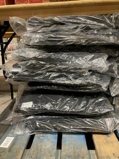 Lot 148  
            Birmingham - Collection Only 

                
QTY OF FISKER CAR MATS