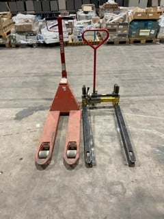 Lot 177  
            Birmingham - Collection Only 

                
ROLATRUC BT PALLET LIFTER AND MOVEMATELIFTER WITH 500KG LIMIT