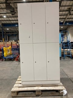 Lot 182  
            Birmingham - Collection Only 

                
6 X WOODEN LOCKERS