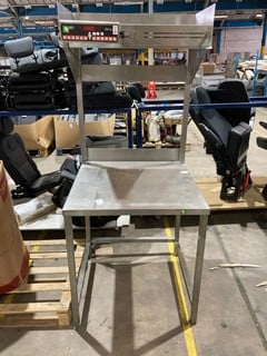 Lot 21  
            Birmingham - Collection Only 

                
STAINLESS STEEL FOOD PREP TABLE TO INCLUDE FOOD WARMER