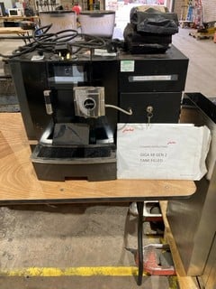 Lot 3  
            Birmingham - Collection Only 

                
JURE GIGA X8 COFFEE MACHINE WITH GRINDER