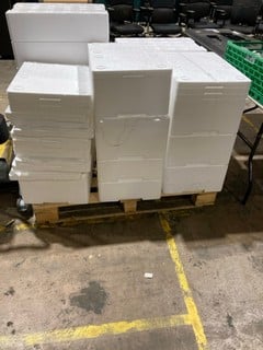 Lot 46  
            Birmingham - Collection Only 

                
ASSORTMENT OF FRESH FOOD CONTAINERS