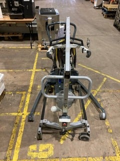 Lot 47  
            Birmingham - Collection Only 

                
X2 MOBILE PATIENT HOIST