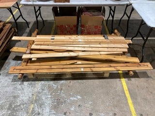 Lot 49  
            Birmingham - Collection Only 

                
ASSORTMENT OF BED PARTS