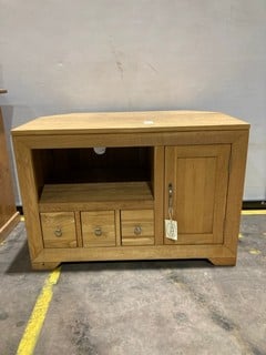 Lot 98  
            Birmingham - Collection Only 

                
CORNER TV UNIT
