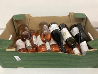 Lot 138  
            Birmingham SR110 - Optional Home Delivery 
                
12 X BOTTLES OF MIXED WINE TO INCLUDE HACIENDA UVANIS 12.5% VOL 750ML ROSE WINE.(...
