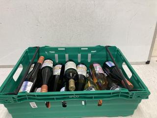 Lot 173  
            Birmingham SR110 - Optional Home Delivery 

                
12 X BOTTLES OF MIXED WINE TO INCLUDE TETE-A-TETE 2023 VOL 11.5% 750ML WHITE WINE...