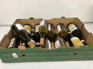 Lot 215  
            Birmingham SR110 - Optional Home Delivery 

                
12 X BOTTLES OF MIXED WINE TO INCLUDE CHABLIS 2022 12% VOL 750ML WHITE WINE.(WE O...