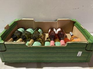 Lot 271  
            Birmingham SR110 - Optional Home Delivery 

                
12 X BOTTLES OF MIXED WINE TO INCLUDE THE HOWLINGS OF THE LIMESTONE COAST 2023 12...