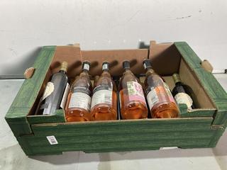 Lot 301  
            Birmingham SR110 - Optional Home Delivery 

                
12 X BOTTLES OF MIXED WINE TO INCLUDE PUGLIA FIANO 12.5% VOL 750ML WHITE WINE.(WE...