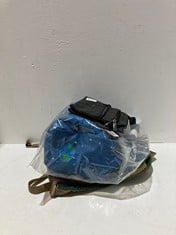 Lot 169  
            BIRMINGHAM SR111 - PARCEL DELIVERY ONLY 

                
3X BAGS TO INCLUDE TONY'S BAG.