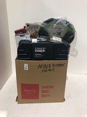 Lot 241  
            BIRMINGHAM SR111 - PARCEL DELIVERY ONLY 

                
MIXED KITCHEN ITEMS TO INCLUDE FRYING PAN TRAY MILK FROTHER ETC.