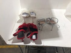 Lot 245  
            BIRMINGHAM SR111 - PARCEL DELIVERY ONLY 

                
3 X LADIES DRESS SHOES.