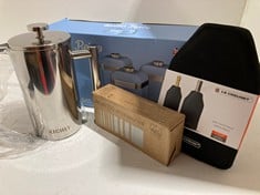 Lot 277  
            BIRMINGHAM SR111 - PARCEL DELIVERY ONLY 
                
4X ITEMS KITCHEN ASSORTMENT SWAN RETRO CANISTER SET COFFEE POT WINE COOLER PASTA ...