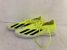 Lot 351  
            BIRMINGHAM SR111 - PARCEL DELIVERY ONLY 
                
ADIDAS CRAZY FAST NEON ASTRO FOOTBALL BOOTS UK 12.