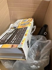 Lot 365  
            BIRMINGHAM SR111 - PARCEL DELIVERY ONLY 
                
5X ITEMS TEFAL FRYING PAN SET EGG POACHER CORKSCREW AND BBQ SET.