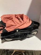 Lot 389  
            BIRMINGHAM SR111 - PARCEL DELIVERY ONLY 

                
STOKKE PINK STROLLER.
