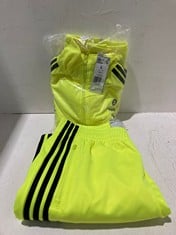 Lot 392  
            BIRMINGHAM SR111 - PARCEL DELIVERY ONLY 
                
ADIDAS MEN’S NEON TRACKSUIT TUNKS.