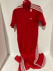 Lot 467  
            BIRMINGHAM SR111 - PARCEL DELIVERY ONLY 

                
ADIDAS JUMPSUIT RED UK 14.