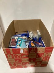 Lot 491  
            BIRMINGHAM SR111 - PARCEL DELIVERY ONLY 

                
BOX OF PLAYSTATION 2 GAMES TO INCLUDE FIFA 06.