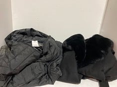 Lot 501  
            BIRMINGHAM SR111 - PARCEL DELIVERY ONLY 

                
2 X LADIES COATS.