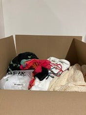 Lot 507  
            BIRMINGHAM SR111 - PARCEL DELIVERY ONLY 

                
QUANTITY OF ITEMS TO INCLUDE 2, 20 X WOMENS CLOTHING ITEMS TO INCLUDE ORANGE FRON...