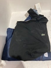 Lot 516  
            BIRMINGHAM SR111 - PARCEL DELIVERY ONLY 

                
2 X CLOTHES ITEMS JEAN JACKET AND LACOSTE T SHIRT.