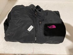 Lot 525  
            BIRMINGHAM SR111 - PARCEL DELIVERY ONLY 

                
NORTH FACE JACKET XL.