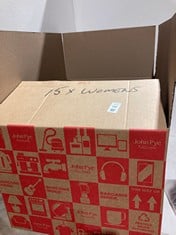 Lot 547  
            BIRMINGHAM SR111 - PARCEL DELIVERY ONLY 

                
15 X ITEMS WOMEN’S CLOTHING ASSORTMENT INCLUDES AX PARIS SIMMI LONDON.