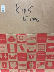 Lot 553  
            BIRMINGHAM SR111 - PARCEL DELIVERY ONLY 

                
15 ITEMS OF CHILDREN’S CLOTHING.