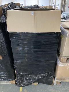 Lot 171  
            Chesterfield SR40 - Collection or Optional Delivery Available 

                
PALLET OF DETTOL WIPES 110 X 3 (LOCATION: A4)