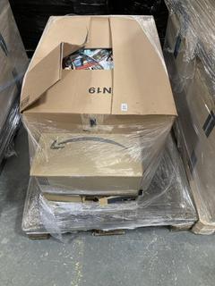 Lot 189  
            Chesterfield SR40 - Collection or Optional Delivery Available 

                
PALLET OF ASSORTED ITEMS TO INCLUDE TESA POWERSTRIPS (LOCATION: A3)