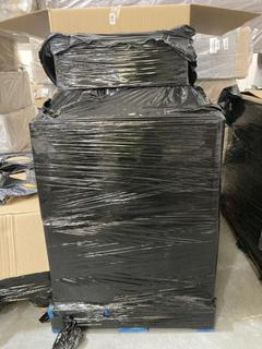Lot 261  
            Chesterfield SR40 - Collection or Optional Delivery Available 

                
PALLET OF ASSORTED ITEMS TO INCLUDE MINECRAFT CREEPER COSTUME SIZE XS (LOCATION: ...