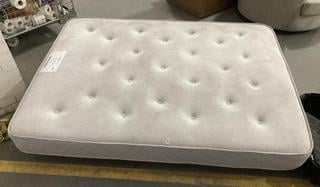 Lot 2  
            Chesterfield SR40 - Collection or Optional Delivery Available 

                
FOGARTY JUST RIGHT MEMORY FOAM MATTRESS - SIZE 150 X 200CM (LOCATION: B2)