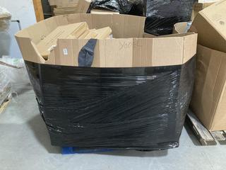 Lot 302  
            Chesterfield SR40 - Collection or Optional Delivery Available 

                
PALLET OF ASSORTED ITEMS TO INCLUDE OVEN TRAY SET (LOCATION: SR42)