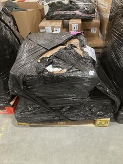 Lot 309  
            Chesterfield SR40 - Collection or Optional Delivery Available 

                
PALLET OF ASSORTED ITEMS TO INCLUDE KIDS ROUND TABLE AND CHAIR SET (LOCATION: SR42)