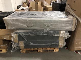 Lot 330  
            Chesterfield SR40 - Collection or Optional Delivery Available 

                
PALLET OF SINGLE DIVAN BASES (LOCATION: SR42)