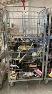 Lot 39  
            Chesterfield SR40 - Collection Only 

                
CAGE OF ASSORTED SHOES TO INCLUDE CLARKS SHOES IN BURGUNDY SIZE UK 8 (COLLECTION ...