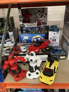 Lot 412  
            Chesterfield SR40 - Collection or Optional Delivery Available 

                
13 X ASSORTED ITEMS TO INCLUDE BATTLING ROBOTS (LOCATION: B RACKING )