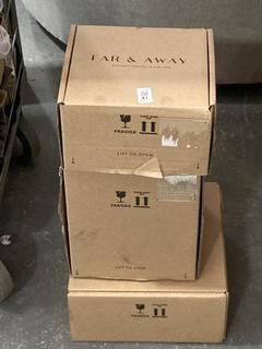 Lot 41  
            Chesterfield SR40 - Collection Only 

                
3 X ASSORTED ITEMS TO INCLUDE FAR & AWAY CERAMIC PLATES SET (COLLECTION ONLY) (LO...