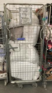 Lot 44  
            Chesterfield SR40 - Collection Only 

                
CAGE OF ASSORTED BEDDING TO INCLUDE PILLOW IN WHITE (COLLECTION ONLY) (CAGE NOT I...