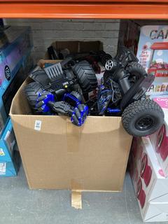 Lot 480  
            Chesterfield SR40 - Collection or Optional Delivery Available 

                
2 X BOX OF ASSORTED ITEMS TO INCLUDE BATTLING ROBOTS (LOCATION: B RACKING )