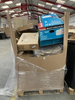 Lot 523  
            Chesterfield SR40 - Collection or Optional Delivery Available 

                
PALLET OF ASSORTED ITEMS TO INCLUDE VOUNOT 230G/M 1 X 20M PRIVACY NETTING IN GREE...